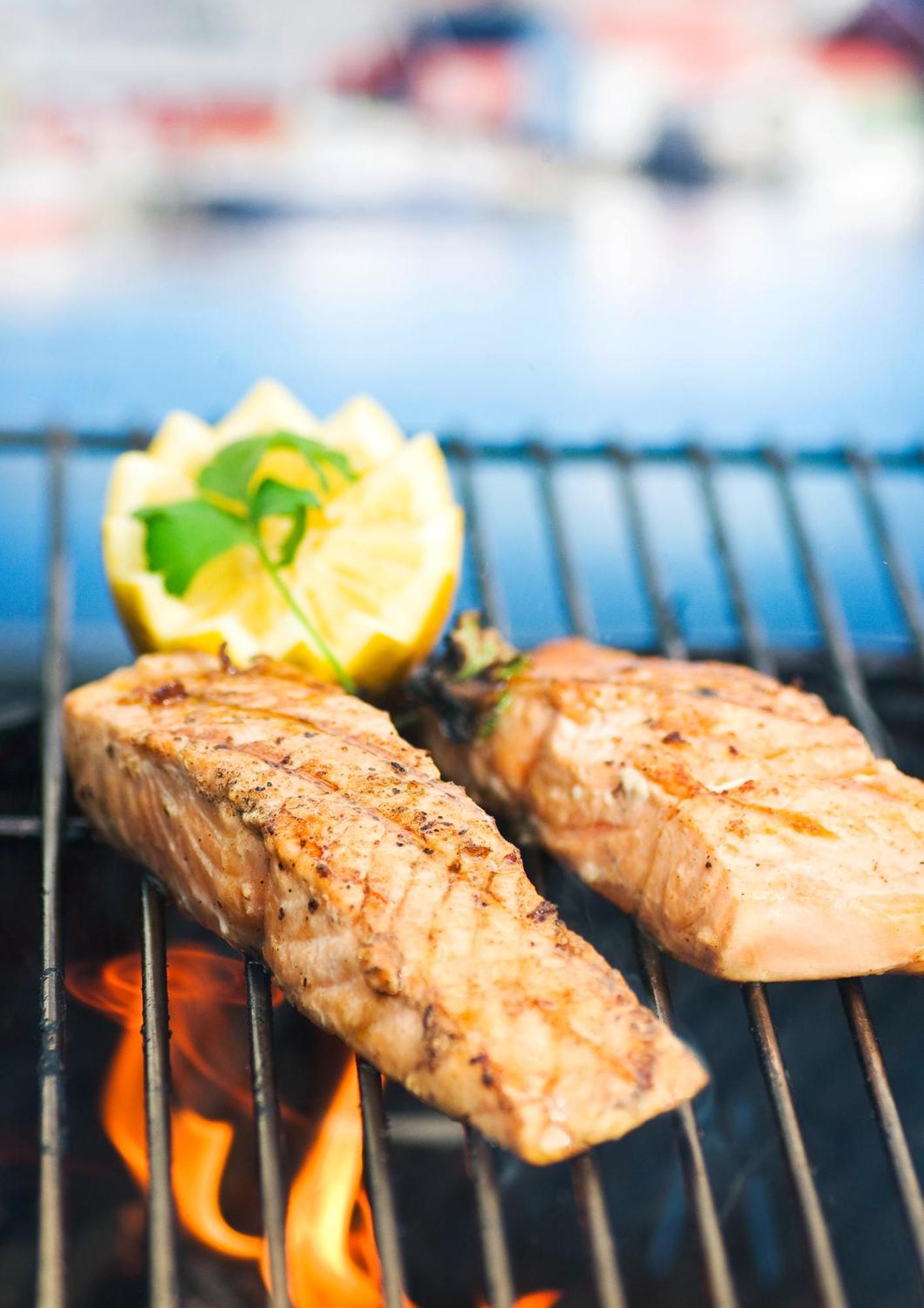 Gasthof Zum Hirsch Neukirch  ภายนอก รูปภาพ